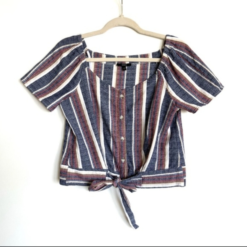 Drew Cropped Tie Front Top in Vintage Americana Stripped Pattern - Size L
